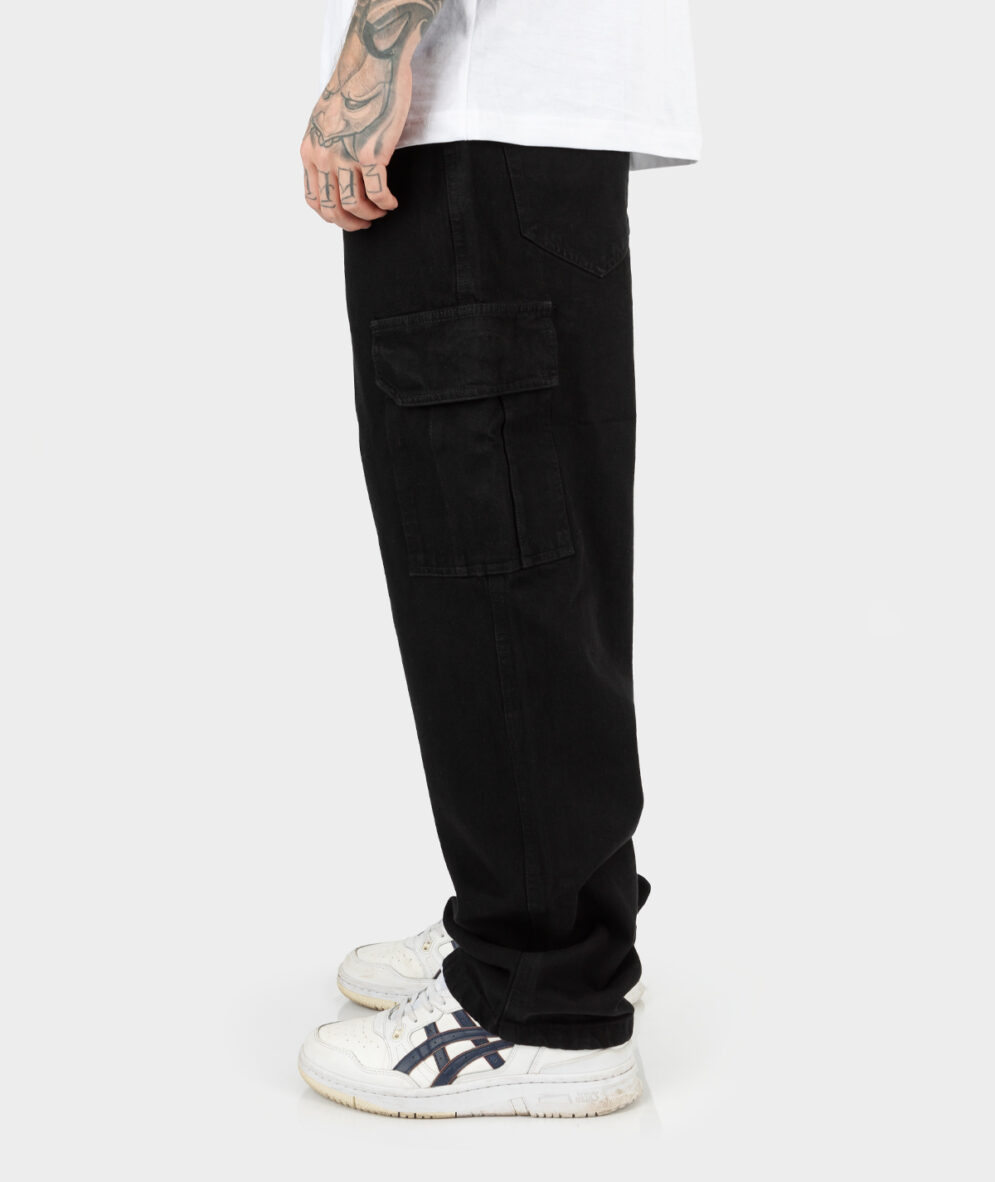 Cargo Jean Black