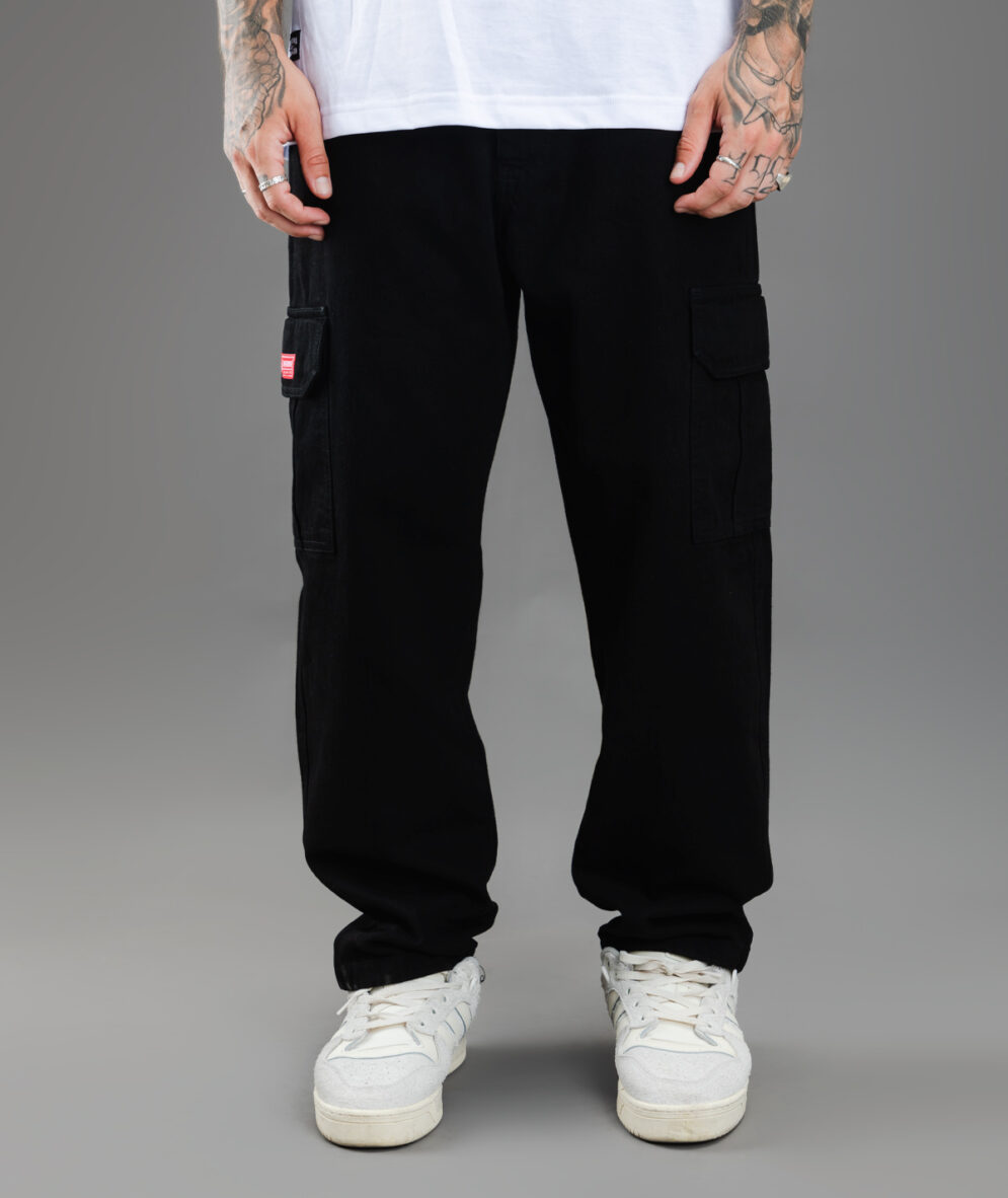 Cargo Jean Black