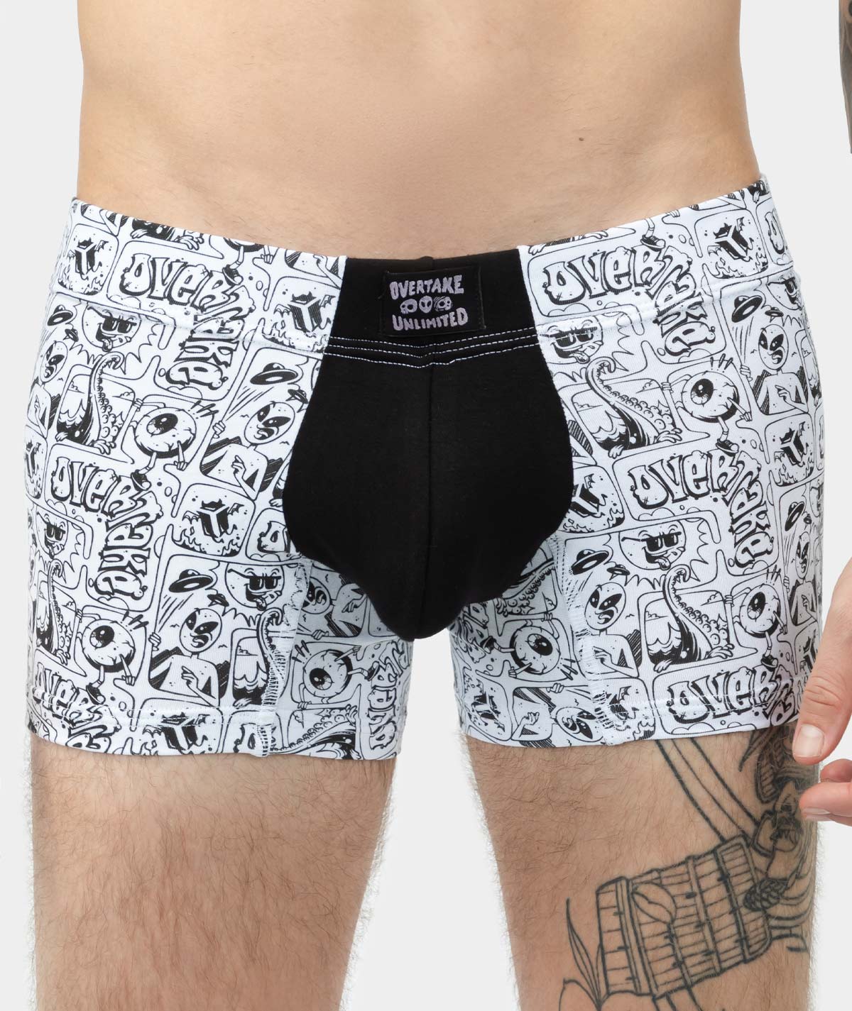 Uncontrolled - Boxer - Image 4