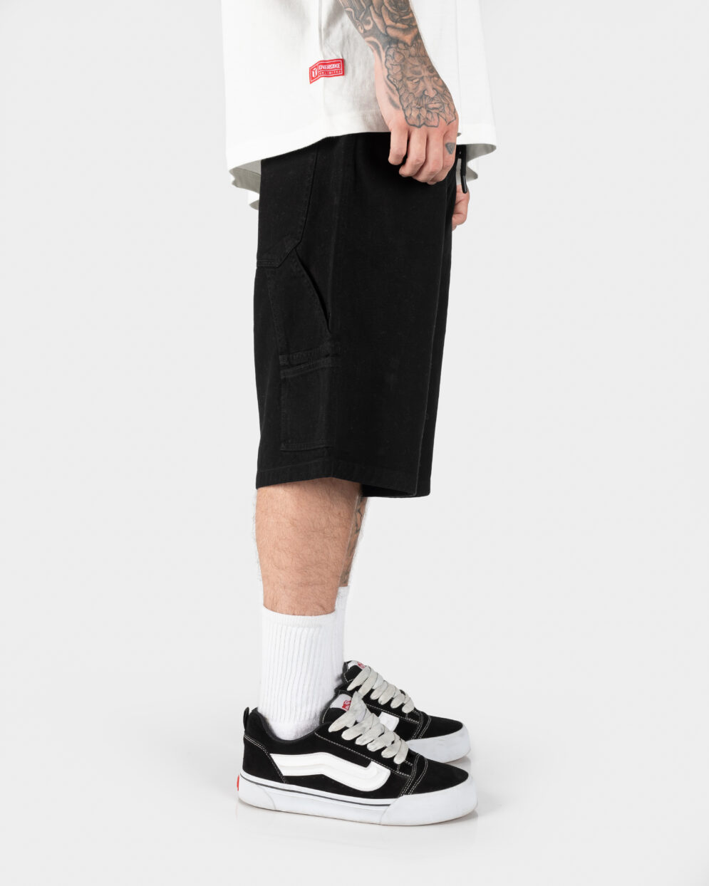 Short Carpenter - Black