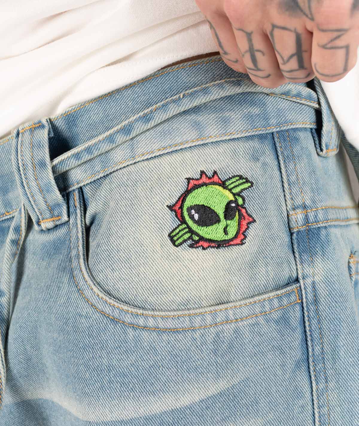 Baggy Jean Washed Light 3 | Overtake Baggy Jean Washed Light - Image 3