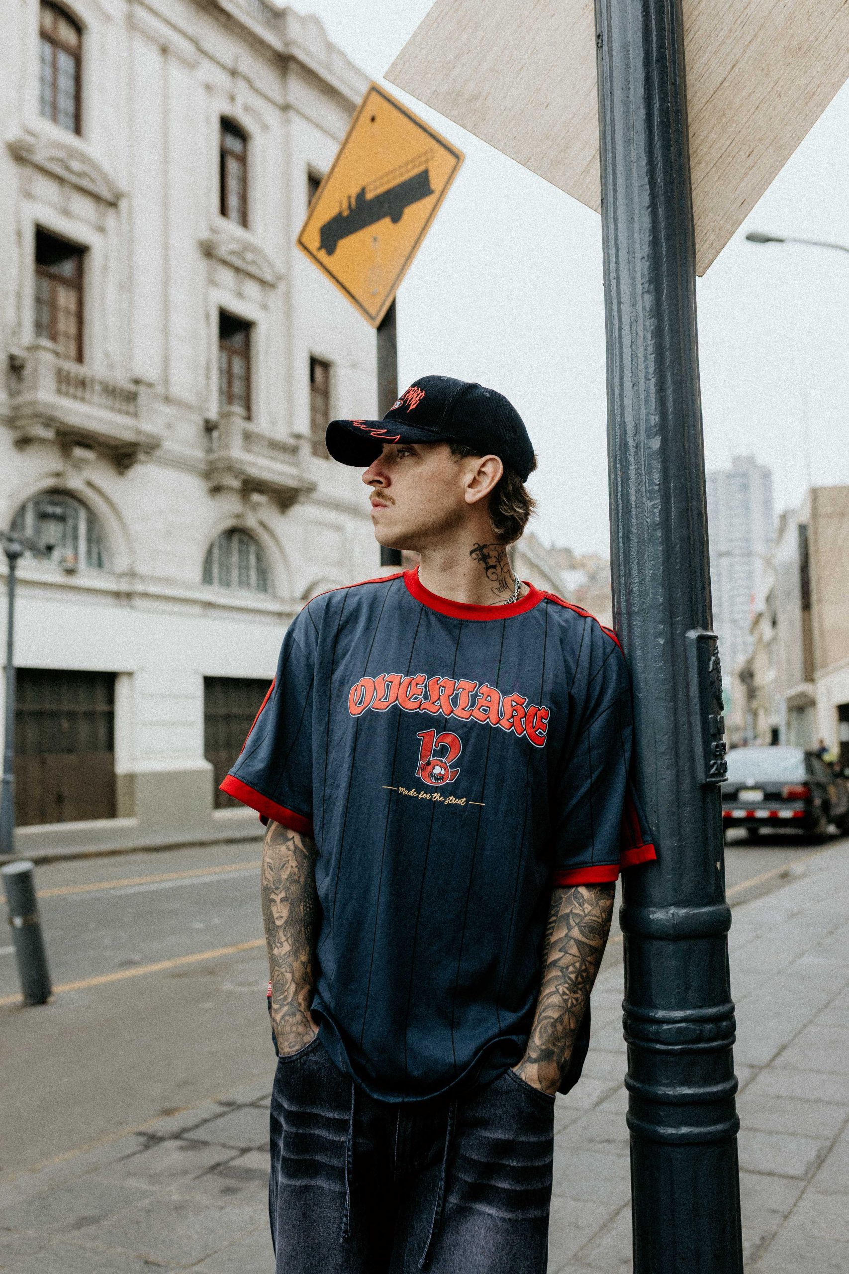 Red Devil - Retro Oversize 5 | Overtake Red Devil - Retro Oversize - Image 5