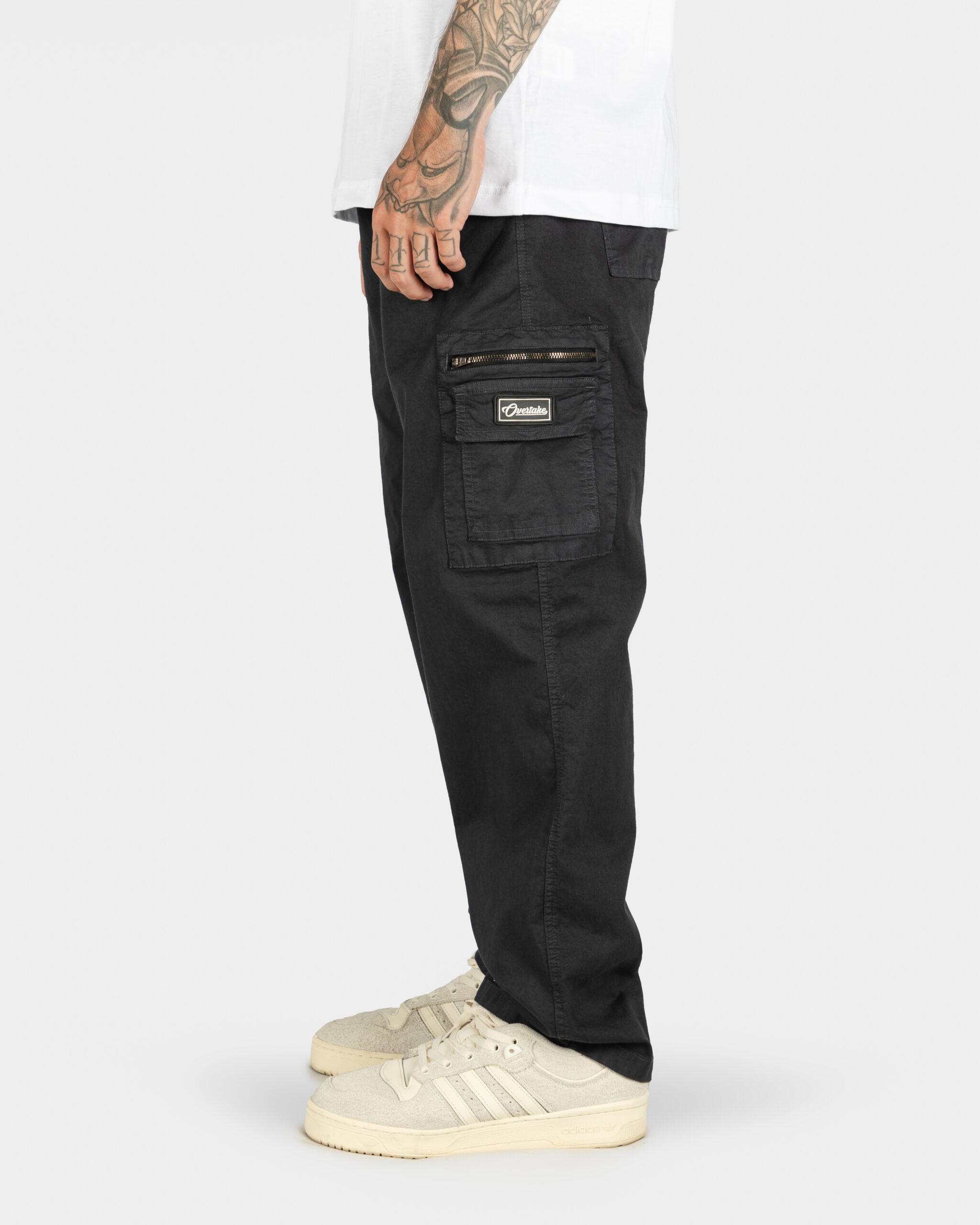 Cargo Premium Paper - Charcoal 2 | Overtake Cargo Premium Paper - Charcoal - Image 2