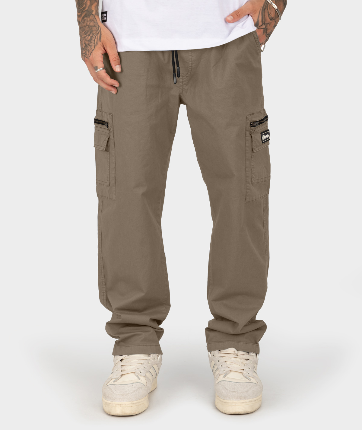 paper marron 5 | Overtake