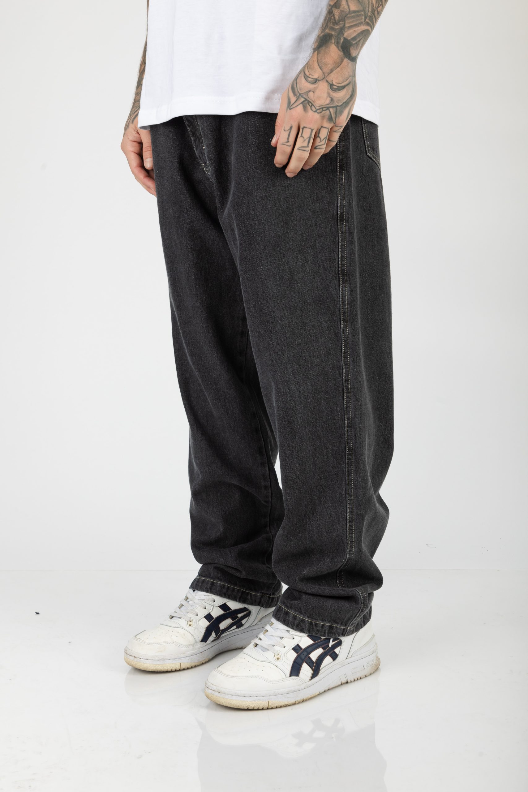 Classic Jean Retro Black - Image 2