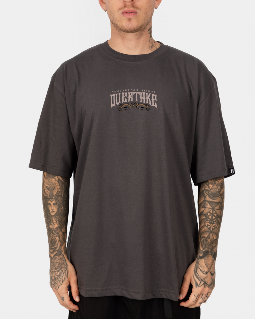 Golden Girl - Oversize 3 | Overtake Golden Girl - Oversize - Image 3