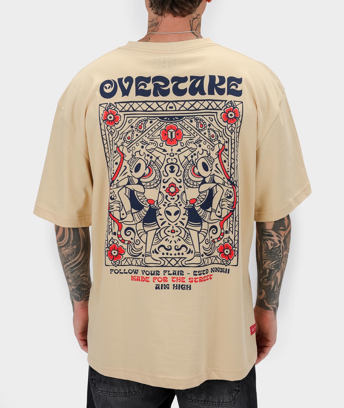 Chrospher - Oversize 3 | Overtake 1F4A8742 Editar 1 | Overtake